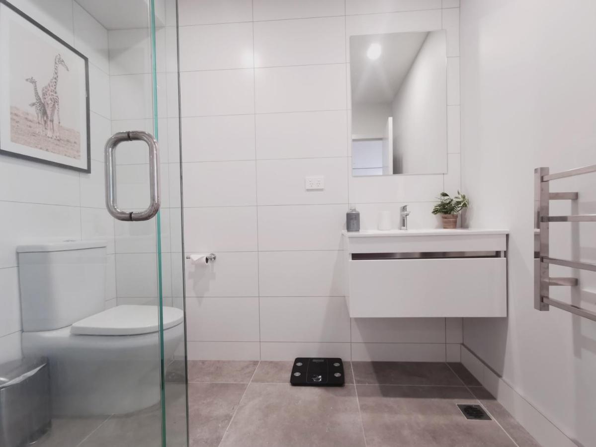 Brand New Lux 2 Bedroom Apartment โอ๊คแลนด์ ภายนอก รูปภาพ